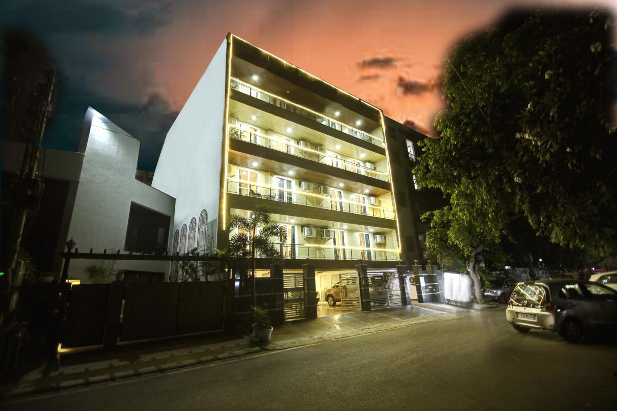 Limewood Stay - Executive Huda City Center Gurgaon Exterior photo
